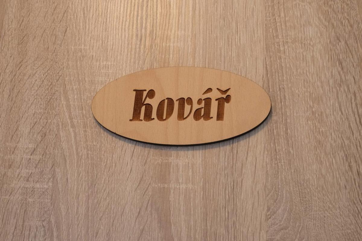 Apartmany Na Kovarne Rajov Zlatá Koruna Exterior foto